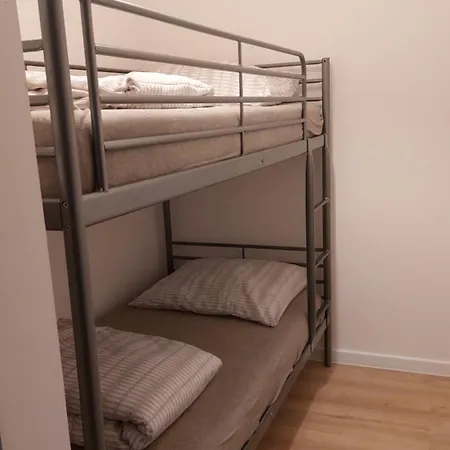 Apartman Z Ogrodkiem *